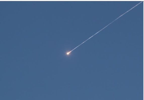 अबू धाबी में गिरा मिसाइल का मलबा, दो की मौत और तीन घायल 