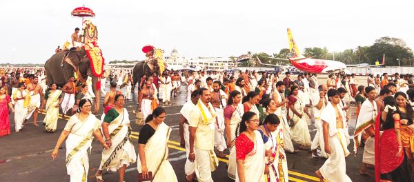 1932 में त्रावणकोर राजपरिवार द्वारा निर्मित, अब अदाणी समूह द्वारा संचालित एयरपोर्ट ने निभाई ऐतिहासिक परंपरा