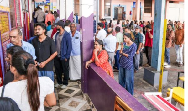 विधानसभा चुनाव: सुबह 11 बजे तक असम में 38.92 प्रतिशत, केरल में 33.28 प्रतिशत और पुडुचेरी में 37.06 प्रतिशत मतदान