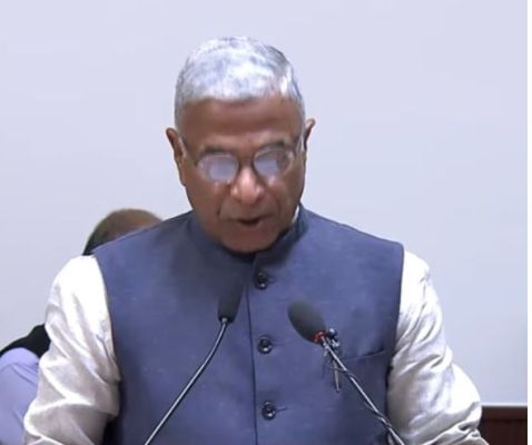 हरिवंश फिर बने राज्यसभा के सदस्य, उपराष्ट्रपति ने दिलाई शपथ