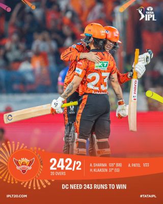 सनराइजर्स हैदराबाद ने दिल्ली कैपिटल्स को दिया 243 रन का लक्ष्य