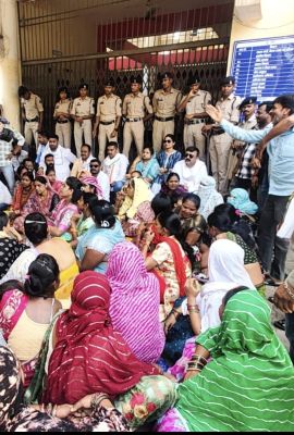 महापौर निवास क्षेत्र में जल संकट, कांग्रेस ने जोन कार्यालय घेरा 