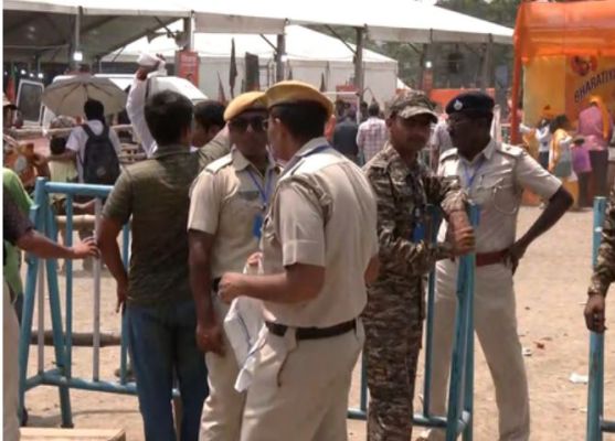 पानिहाटी में पीएम मोदी की जनसभा, भीषण गर्मी के बावजूद उमड़ा जनसैलाब, सुरक्षा के कड़े इंतजाम 