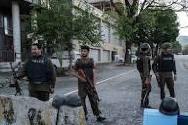 इस्लामाबाद में अमेरिका और ईरान के बीच बातचीत की सरगर्मी बढ़ी