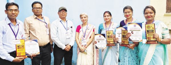 नवाचारी कार्यों के लिए पूरे प्रदेश से चयनित 160 उत्कृष्ट शिक्षक और शिक्षिकाओं का हुआ सम्मान