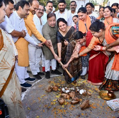 दक्षिण के दो वार्डों में 1.50 करोड़ के विकास कार्य शुरू 