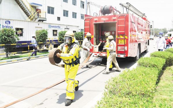 आपातकालीन तैयारी और प्रतिक्रिया प्रणाली जांचने बालको ने संयंत्र में रासायनिक रिसाव पर सफल मॉकड्रिल करी आयोजित
