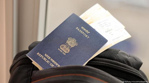 भारत के प्रवासी नागरिकों से जुड़े नियमों में बदलाव, नाबालिगों के पास दो पासपोर्ट पर रोक