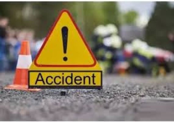 आंबेडकरनगर में तेज रफ्तार कार की टक्कर से आठ लोगों की मौत