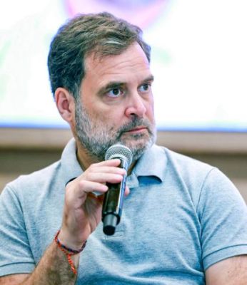 राहुल गांधी का भाजपा पर तंज, कहा-वोट चोरी से सीटें चुराई जाती हैं तो कभी पूरी सरकार 