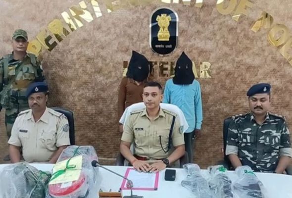 झारखंड के लातेहार में पुलिस के स्पेशल ऑपरेशन 'ड्रैगन-228' में नक्सलियों को लगा झटका, दो उग्रवादी गिरफ्तार 