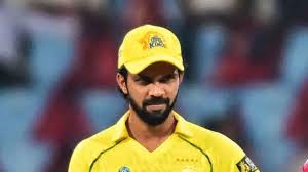 महेंद्र सिंह धोनी हैदराबाद के ख़िलाफ़ क्यों नहीं खेले, ऋतुराज गायकवाड़ ने बताया