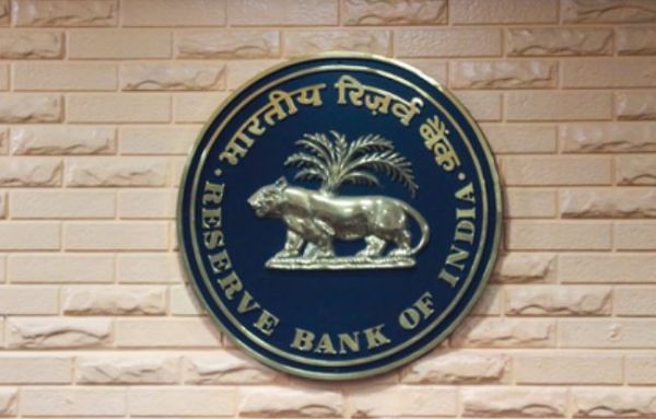 आरबीआई सरकार को ट्रांसफर करेगी रिकॉर्ड 3.5 लाख करोड़ रुपए तक का डिविडेंड : रिपोर्ट 