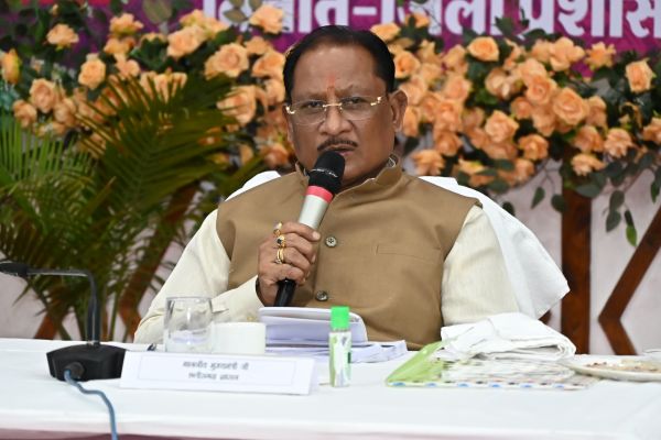 खाद गबन मामला :शाखा प्रबंधक निलंबित