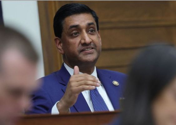 अमेरिका ने बायोटेक वर्कफोर्स आकलन के लिए विधेयक पेश किया, चीन से प्रतिस्पर्धा पर फोकस 