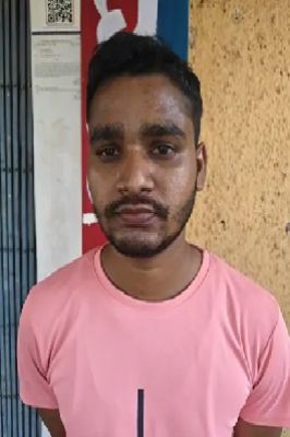 शेयर बाजार और कर्ज के जाल में फंसे पोस्ट ऑफिस कर्मचारी ने किया 19 लाख का गबन, गिरफ्तार