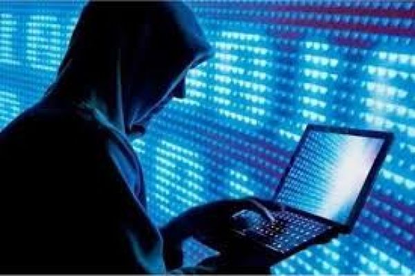 शेयर में निवेश पर बड़े फायदे का झांसा, महिला ने 5.93 लाख ठगे 