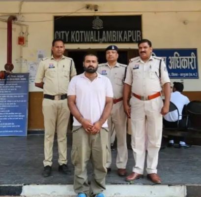 स्पीच थेरेपिस्ट पर रेप और ब्लैकमेलिंग का आरोप, बंदी