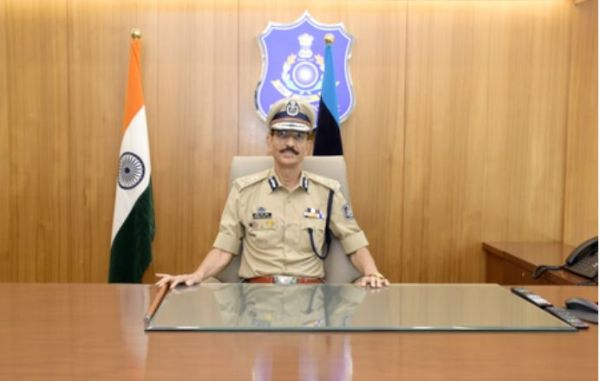 गुजरात के नए डीजीपी जीएस मलिक ने संभाला कार्यभार, साइबर क्राइम और नशा नियंत्रण पर फोकस