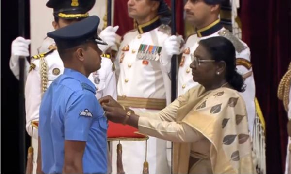 राष्ट्रपति भवन में रक्षा अलंकरण समारोह, देश के जांबाजों की वीरता को किया गया सम्मानित