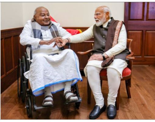 'नेहरू का रिकॉर्ड तोड़ना भारतीय लोकतंत्र के विकास को दर्शाता है', देवगौड़ा ने की पीएम मोदी की तारीफ 