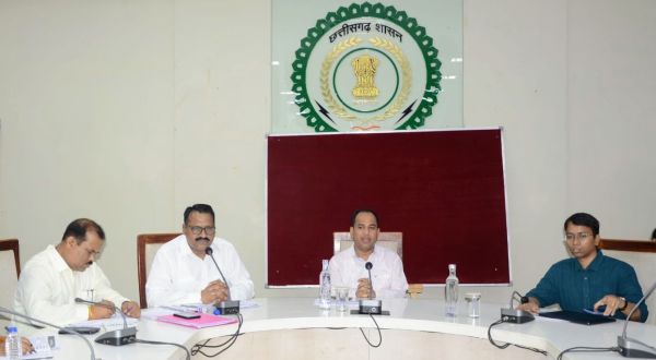 नए शैक्षणिक सत्र तैयारी बैठक से निकलते ही डीईओ का तबादला हो गया 