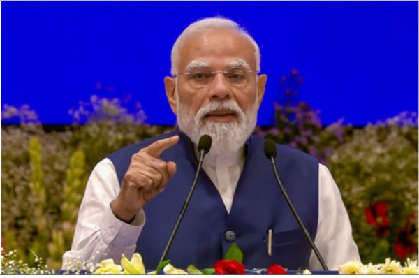 जब 'नेशन फर्स्ट' की भावना से काम होता है तो कोई निर्णय कठिन नहीं होता : पीएम मोदी