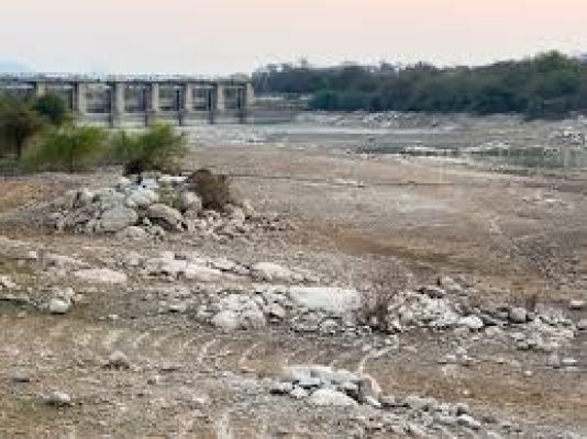 देश के 166 जलाशयों में बचा है सिर्फ 28% पानी, दक्षिण और पूर्वोत्तर में संकट गहराया