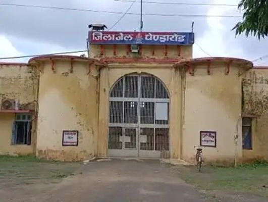 जिला जेल से फरार रेप का आरोपी आठ घंटे में गिरफ्तार