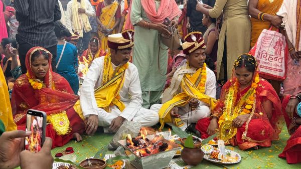दो आत्मसमर्पित नक्सलियों ने रचाई शादी