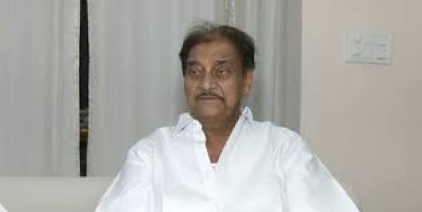 हमने तृणमूल कांग्रेस को नहीं छोड़ा है, पार्टी और चुनाव चिह्न पर दावा करेंगे : बागी सांसद