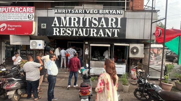 बाथरूम से लगे मटके में बिरयानी, होटल अमृतसरी सील, क‌ई वर्षों का टैक्स भी बकाया 