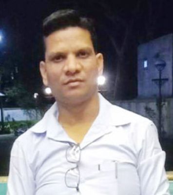 एसीबी ने एक लाख की रिश्वत लेते बाबू को रंगे हाथों पकड़ा