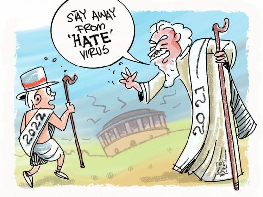 कार्टूनिस्ट मीका अजीज़