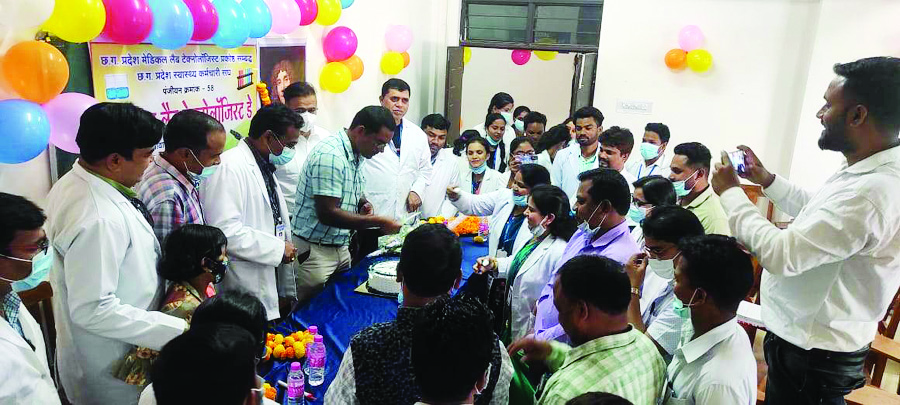   मेकाज में मनाया गया एंटोनी वान ल्यूवेनहॉक का जन्मदिन