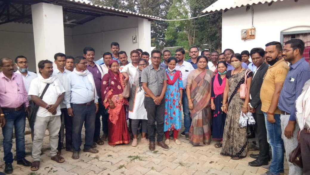 संयुक्त शिक्षक संघ ने फूलोदेवी नेताम को किया धन्यवाद ज्ञापित