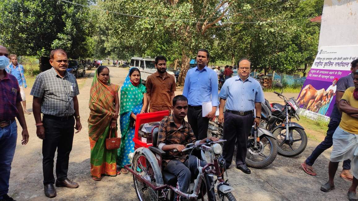 ई-मेगा कैंप में दर्जनों हितग्राहियों को सामग्री वितरित, आर्थिक सहायता राशि के आदेश