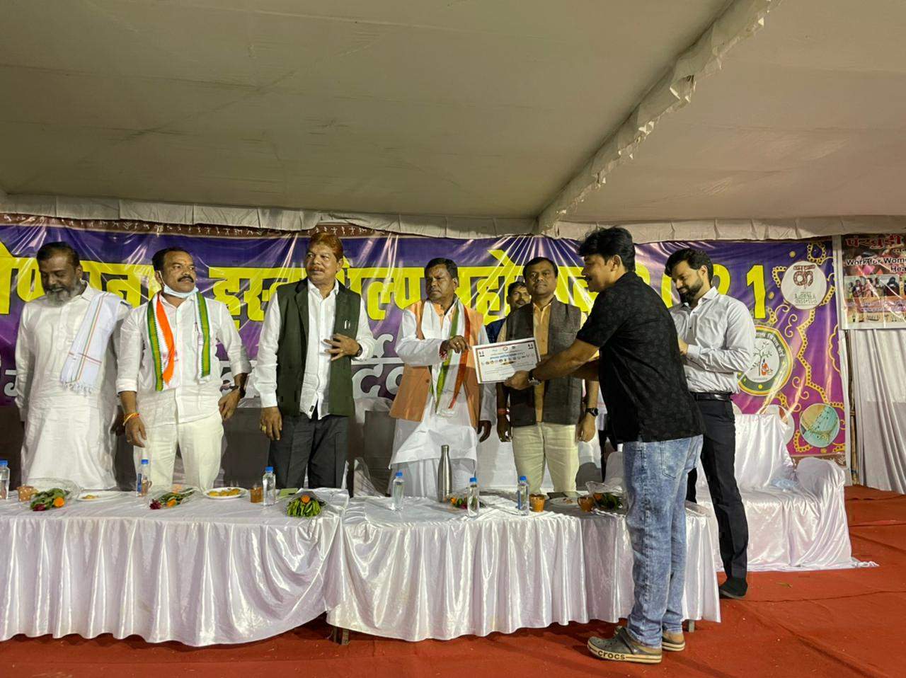   कोण्डानार हस्तशिल्प महोत्सव के समापन में पहुंचे उद्योग मंत्री लखमा