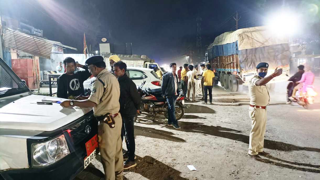 यातायात व्यवस्था को बेहतर बनाने पुलिस ने संभाली कमान