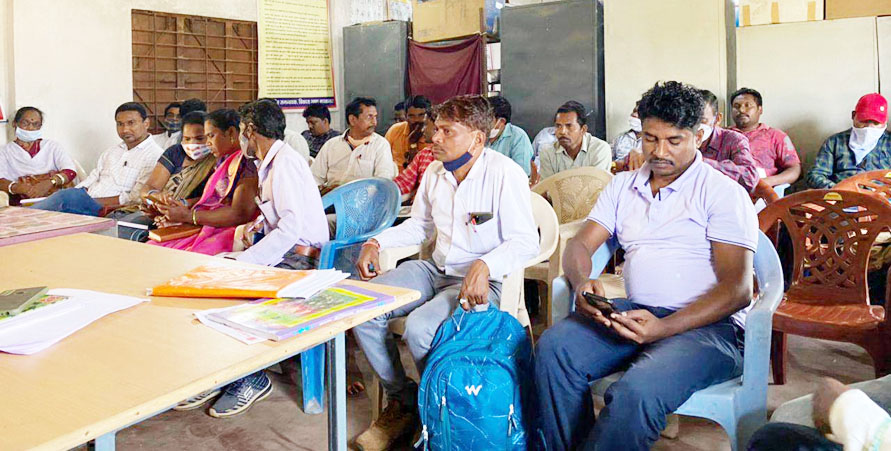 गांवों के सीख मित्र पढ़ाएंगे बच्चों को प्राचार्यों को पंचायतों का जिम्मा गांवों के सीख मित्र पढ़ाएंगे बच्चों को प्राचार्यों को पंचायतों का जिम्मा