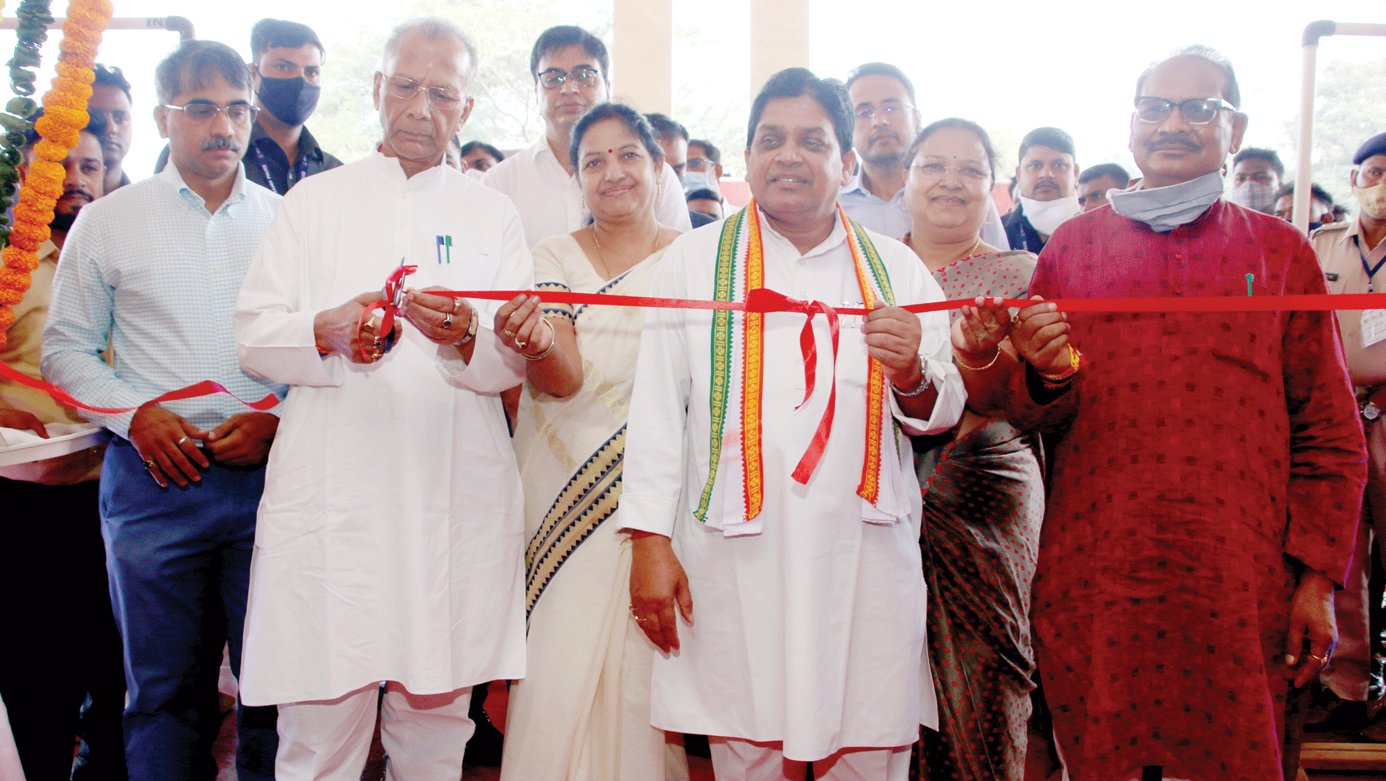 इंदिरा की पुण्यतिथि, और वल्लभ भाई पटेल की जयंती पर प्रदर्शनी