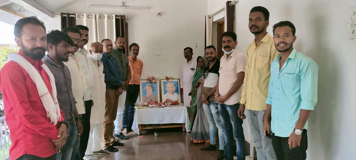 इंदिरा-पटेल को किया याद