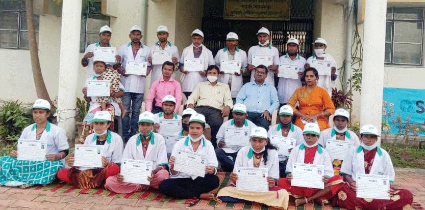 आरसेटी ने ग्रामीण महिलाओं को दिया मशरूम उत्पादन का प्रशिक्षण