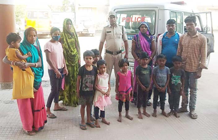 रतनजोत खाने से 8 बच्चों की बिगड़ी तबीयत, हालत बेहतर