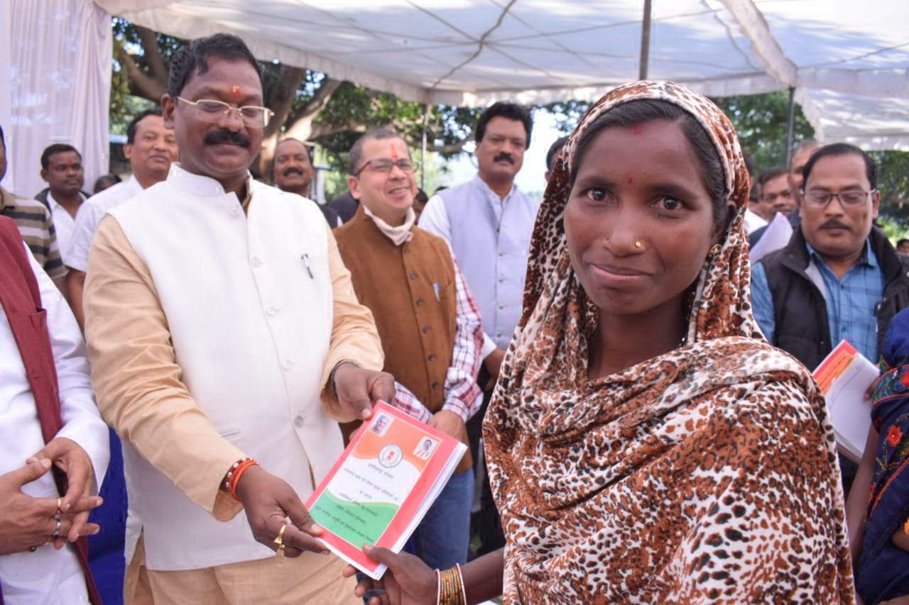 गोवंश के संरक्षण और संवर्धन के साथ आजीविका के साधन को भी मिल रही मजबूती-अमरजीत