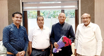  नवकार ज्वेलर्स में चोरी, सराफा व्यापारियों ने की बैस से चर्चा