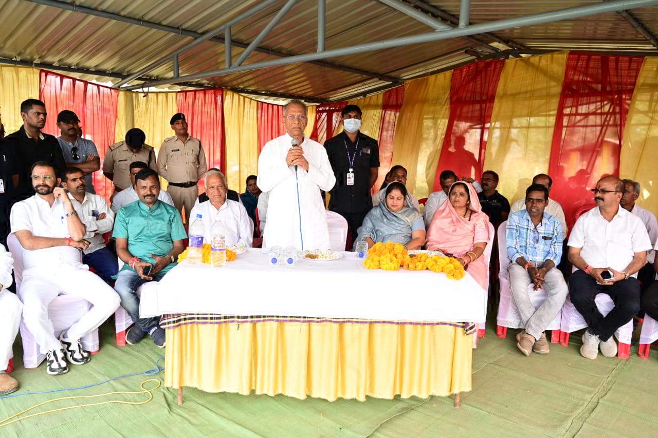 गांव-गांव के गौठान लघु उद्योग केंद्र के रूप में होंगे विकसित-ताम्रध्वज