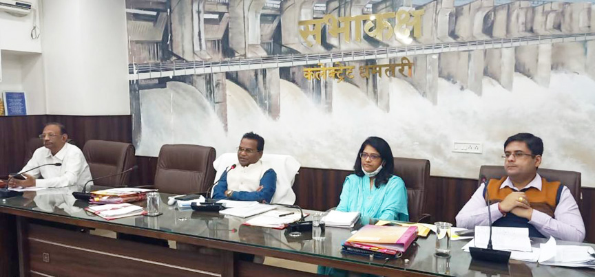 गौठानों का सतत् निरीक्षण कर रिपोर्ट दें क्लस्टर नोडल