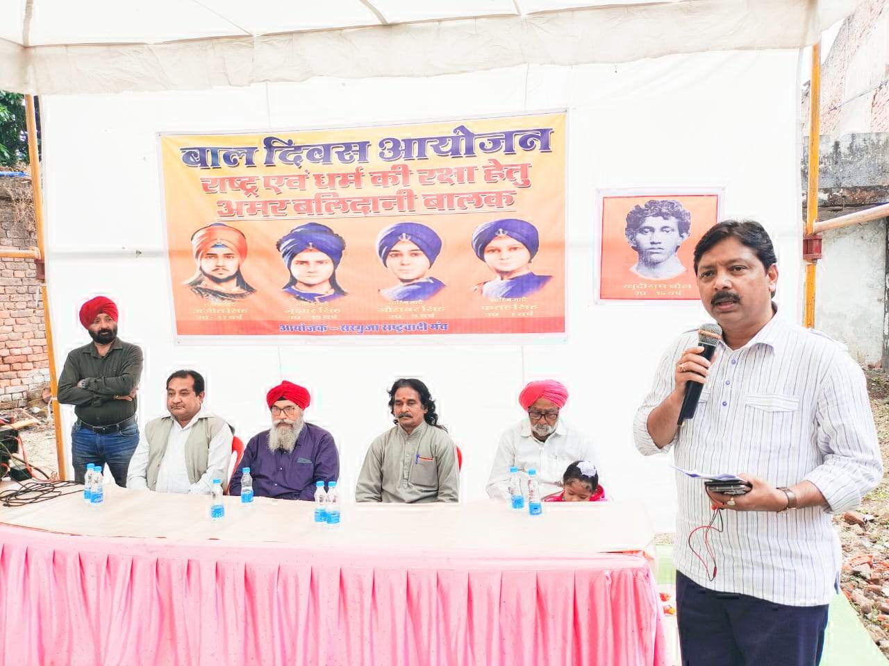 जो देश पूर्वजों के बलिदान, इतिहास व संस्कृति को याद रखता है वही शक्तिशाली व समृद्ध- अनुराग