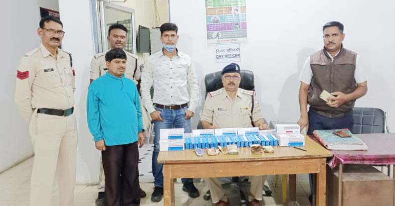 नशीली दवाईयों संग अधेड़ बंदी